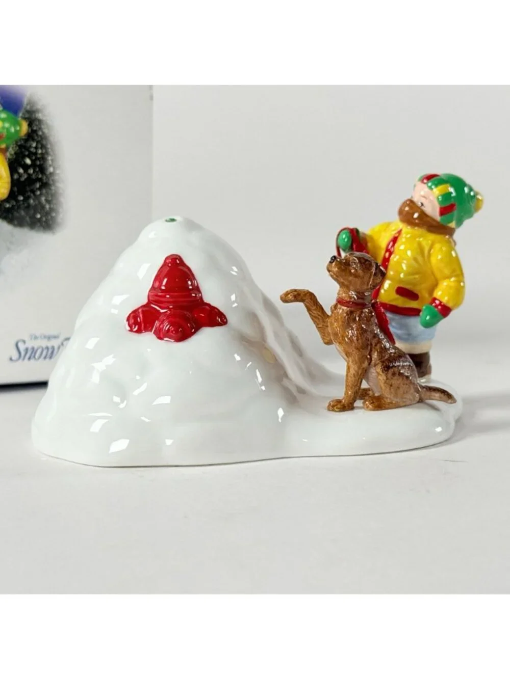Dept 56 Rest Stop Snow Village Accessory Figurine Christmas Scene 55142